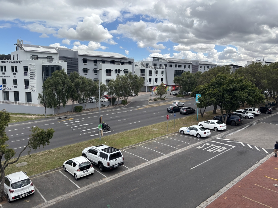 To Let Commercial Property for Rent in Tyger Valley Western Cape